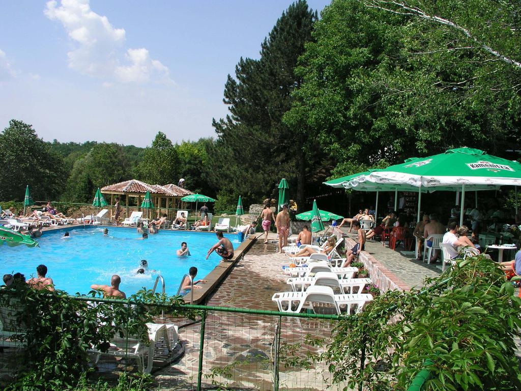 Hotel Grivitsa Плевна Номер фото