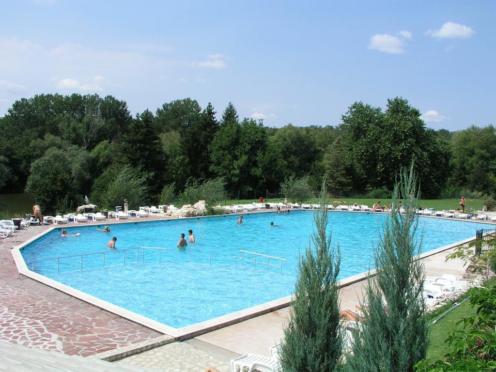 Hotel Grivitsa Плевна Экстерьер фото